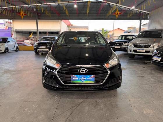 HYUNDAI HB20 1.6 COMFORT PLUS 16V FLEX 4P MANUAL HYUNDAI HB20 1.6 COMFORT PLUS 16V FLEX 4P MANUAL